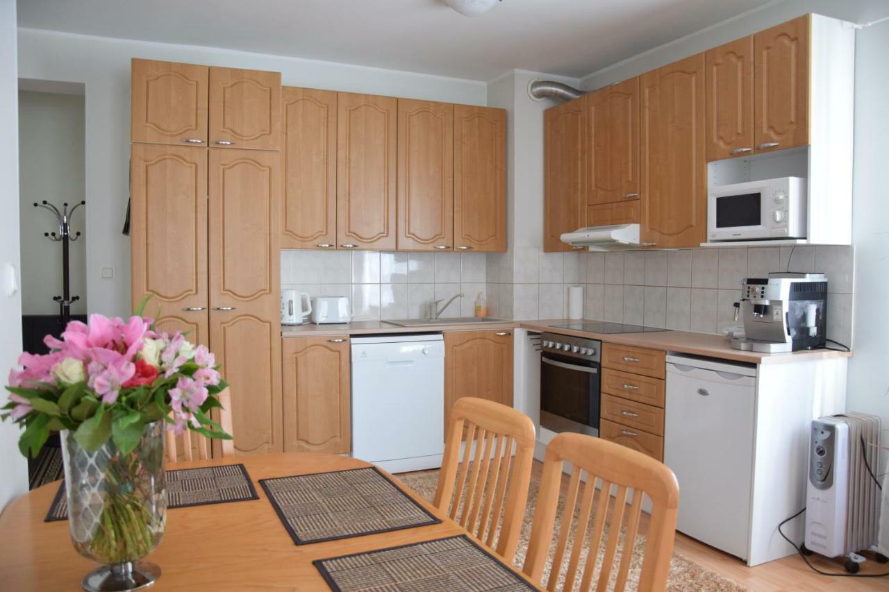 קורסארה Long Holiday Apartment מראה חיצוני תמונה
